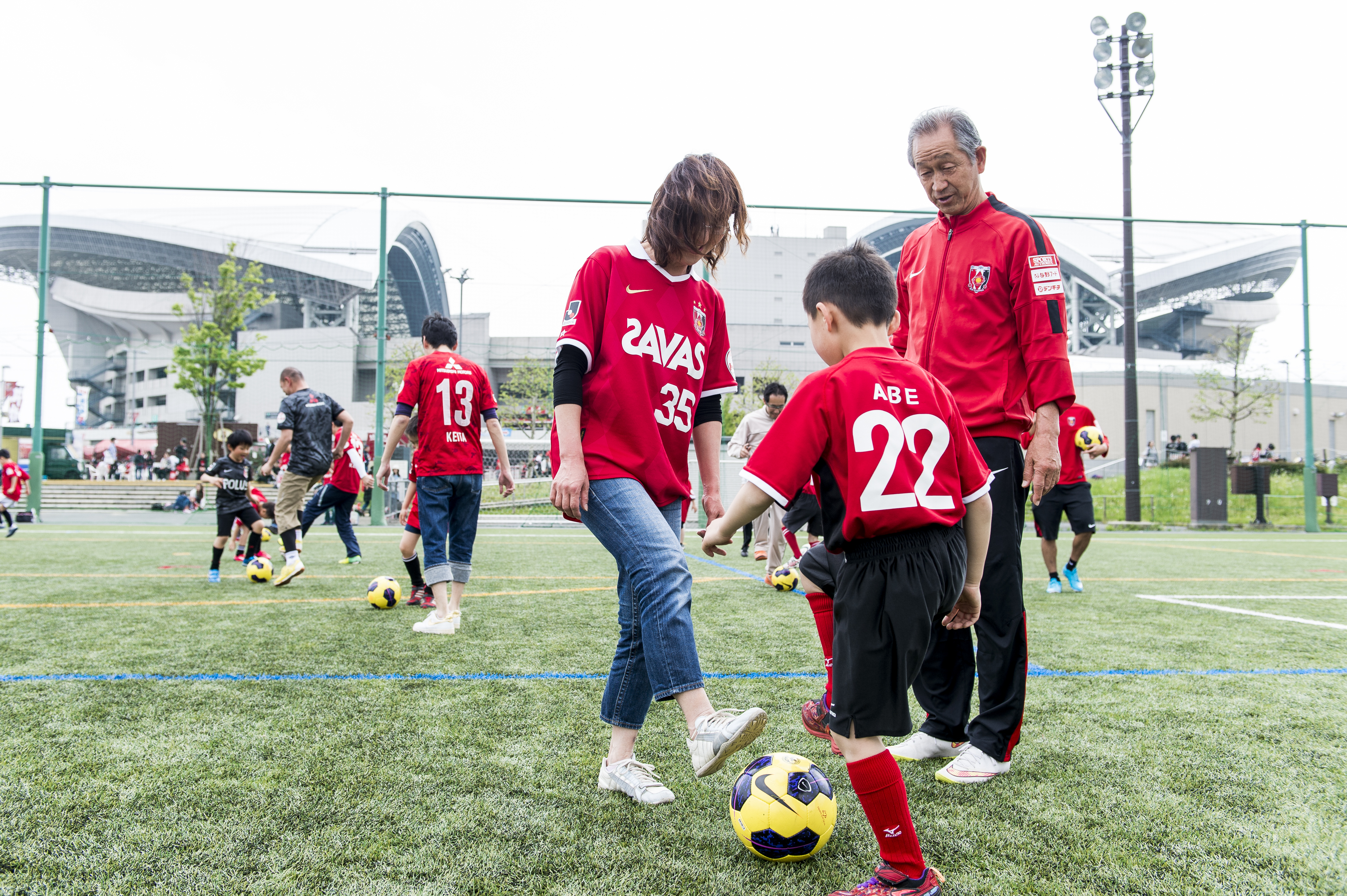 サッカー 代表 ユニフォーム 歴代