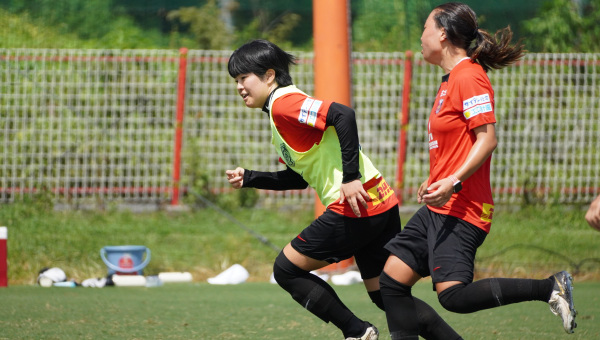 三菱重工浦和レッズレディース | URAWA RED DIAMONDS LADIES