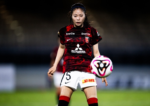 浦和レッズレディース　レプリカユニフォーム　猶本光 三菱重工浦和レッズレディース | URAWA RED DIAMONDS LADIES