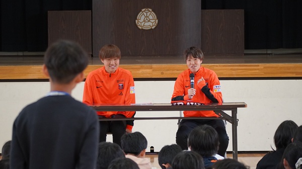 【活動報告】水谷、伊勢2選手が小学校訪問で児童と交流&5/10(日)埼スタ開催の告知を実施