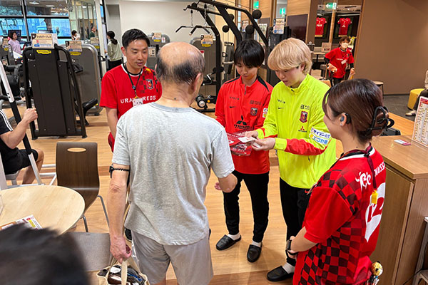 【活動報告】伊能、藤﨑が株式会社ルネサンスを訪問