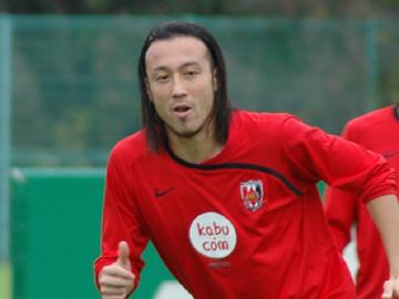 田中マルクス闘莉王について | チームトピックス | URAWA RED DIAMONDS