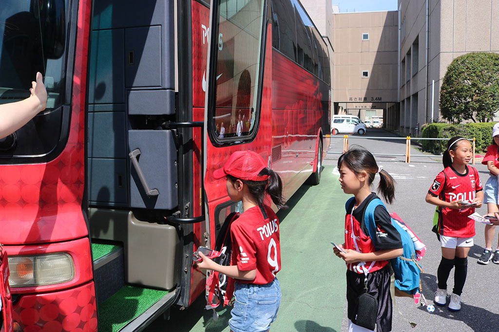 埼玉県民の日/さいたま市民の日企画(ホームタウンの子供たちへ「スペシャルな体験」を提供)
