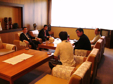 藤口代表、夕張市役所へ表敬訪問