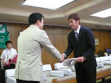 阿部、さいたま市スポーツ特別功労賞を受賞