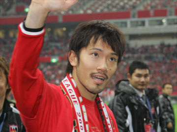 阿部勇樹、イングランドへ