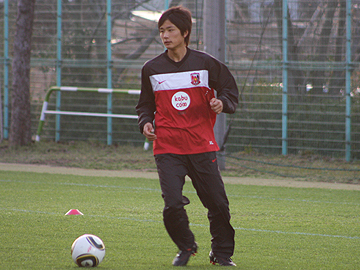 【レア】小島秀仁XXL浦和レッズ27 ユニフォーム2011年頃Jリーグ前橋育英 レア】小島秀仁XXL浦和レッズ27 ユニフォーム2011年頃Jリーグ