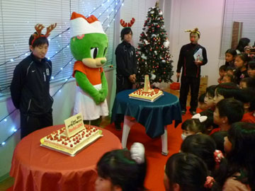 宇賀神と小島がレッズランドのイベントに参加