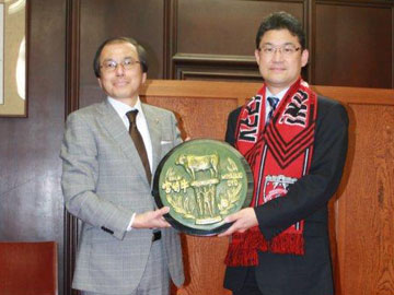 宮崎市役所と宮崎県庁を表敬訪問
