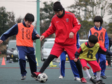 『東日本大震災の被災地支援活動サッカー教室』開催