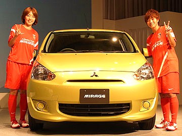 ミラージュ発表会にレディースの安田、吉良が登場