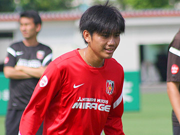 柏木陽介 勝ちを積み重ねて順位を上げていく Urawa Red Diamonds Official Website