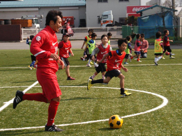 『東日本大震災被災地復興支援 子供たちとのサッカー交流会』開催