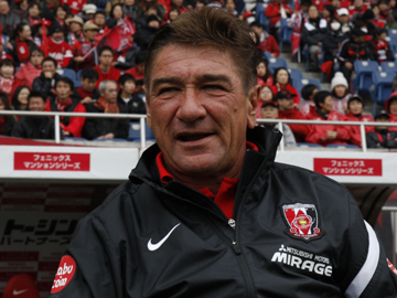 ペトロヴィッチ ミハイロ ミハイロ ペトロヴィッチ監督との契約解除について