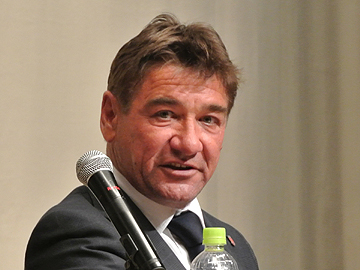 「Talk on Together 2013」を開催