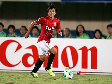 梅崎司「チームの助けになれるようにひとつになって戦う」 | URAWA RED