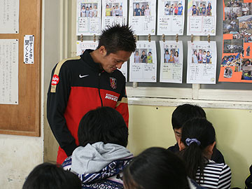 さいたま市立三室小学校に4選手が訪問