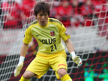 西川周作「ワクワクしてもらえるようなプレーで、チームに貢献したい