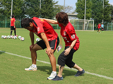 Rex Club 会員対象 那須大亮の気合い注入体験 を実施 Urawa Red Diamonds Official Website