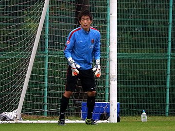 西川周作「自分たちのサッカーを貫き、粘り強く戦い勝利する」