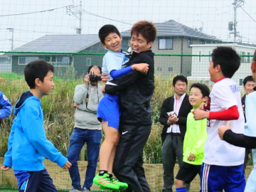 西川、大谷、李、槙野と浦和レッズが熊本への支援を実施