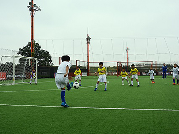 5/3(火・祝)埼スタで小学3年生以下対象の『レッズランドENJOYミニサッカー大会』開催!