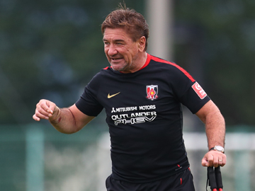 ミシャ監督 柏レイソル戦前日会見 Urawa Red Diamonds Official Website ミシャ監督 柏レイソル戦前日会見 Urawa Red Diamonds Official Website