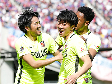 第7節 Vsfc東京 興梠の決勝点が決まり 公式戦3試合連続完封勝利 Urawa Red Diamonds Official Website