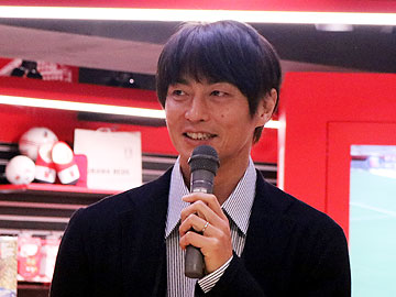 レッドボルテージがリニューアルオープン Urawa Red Diamonds Official Website