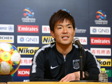 ブリーラム・ユナイテッド戦 試合前日公式会見にオズワルド オリヴェイラ監督と西川が出席