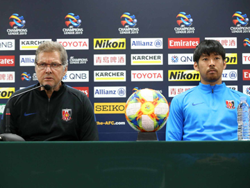 全北現代モータース戦 試合前日公式会見にオズワルド オリヴェイラ監督と青木が出席
