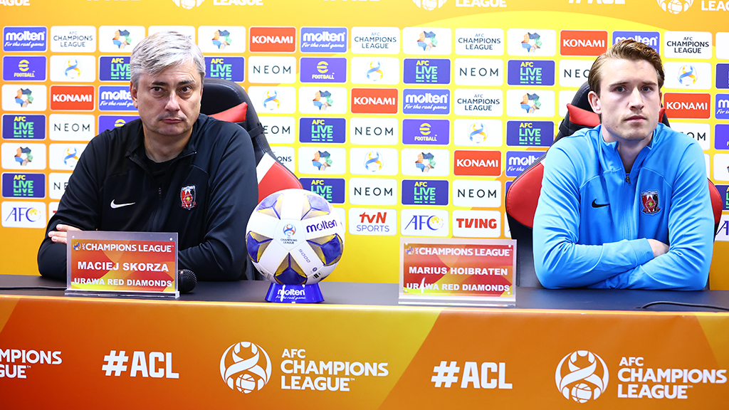 ACL Group Stage MD4 Match against Pohang Maciej Skorza and Marius Hoibraten attend the official press conference the day before the match
