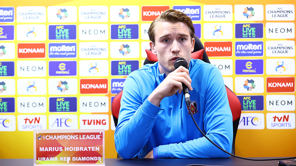 ACL Group Stage MD4 Match against Pohang Maciej Skorza and Marius Hoibraten attend the official press conference the day before the match