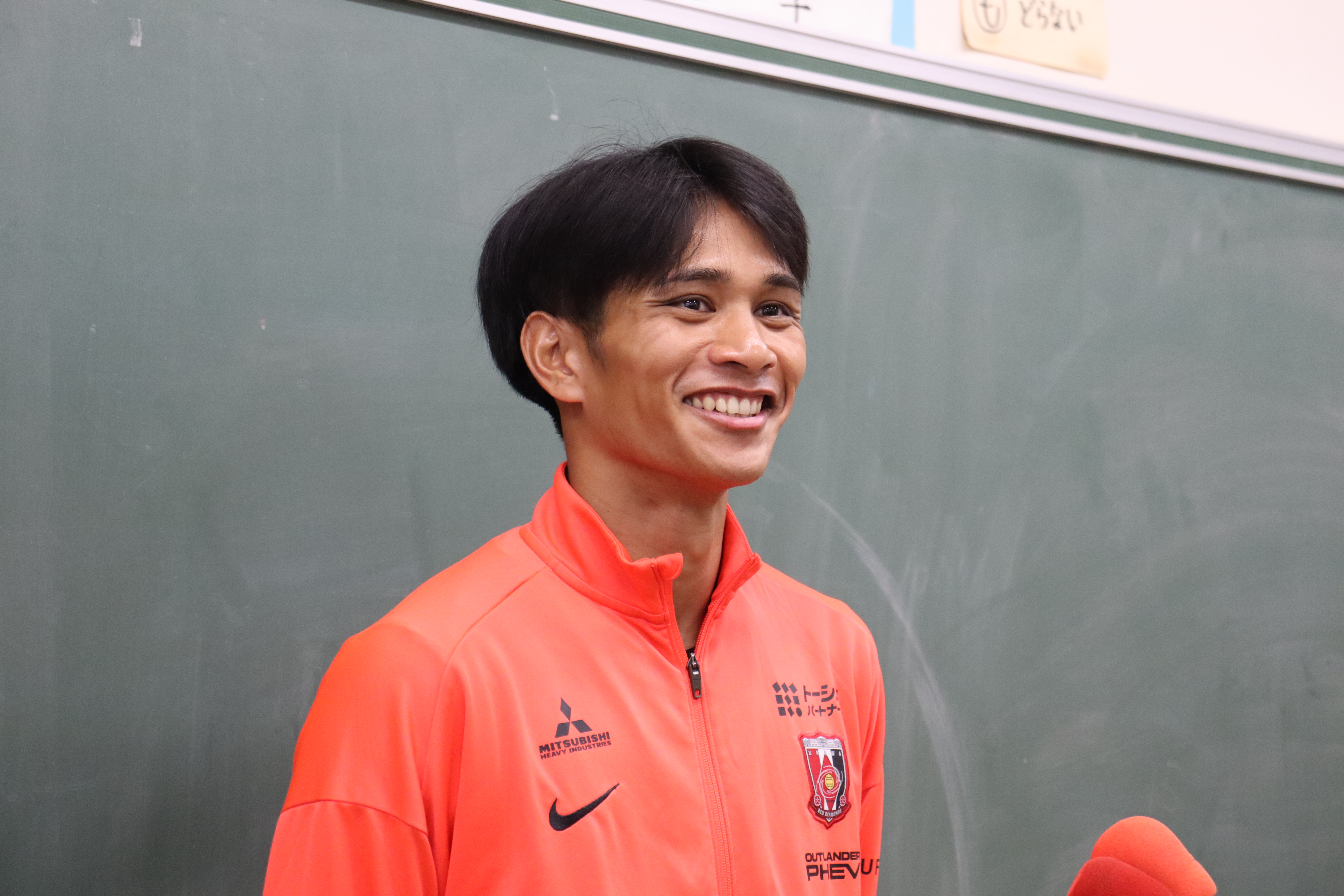 浦和レッドダイヤモンズ公式サイト