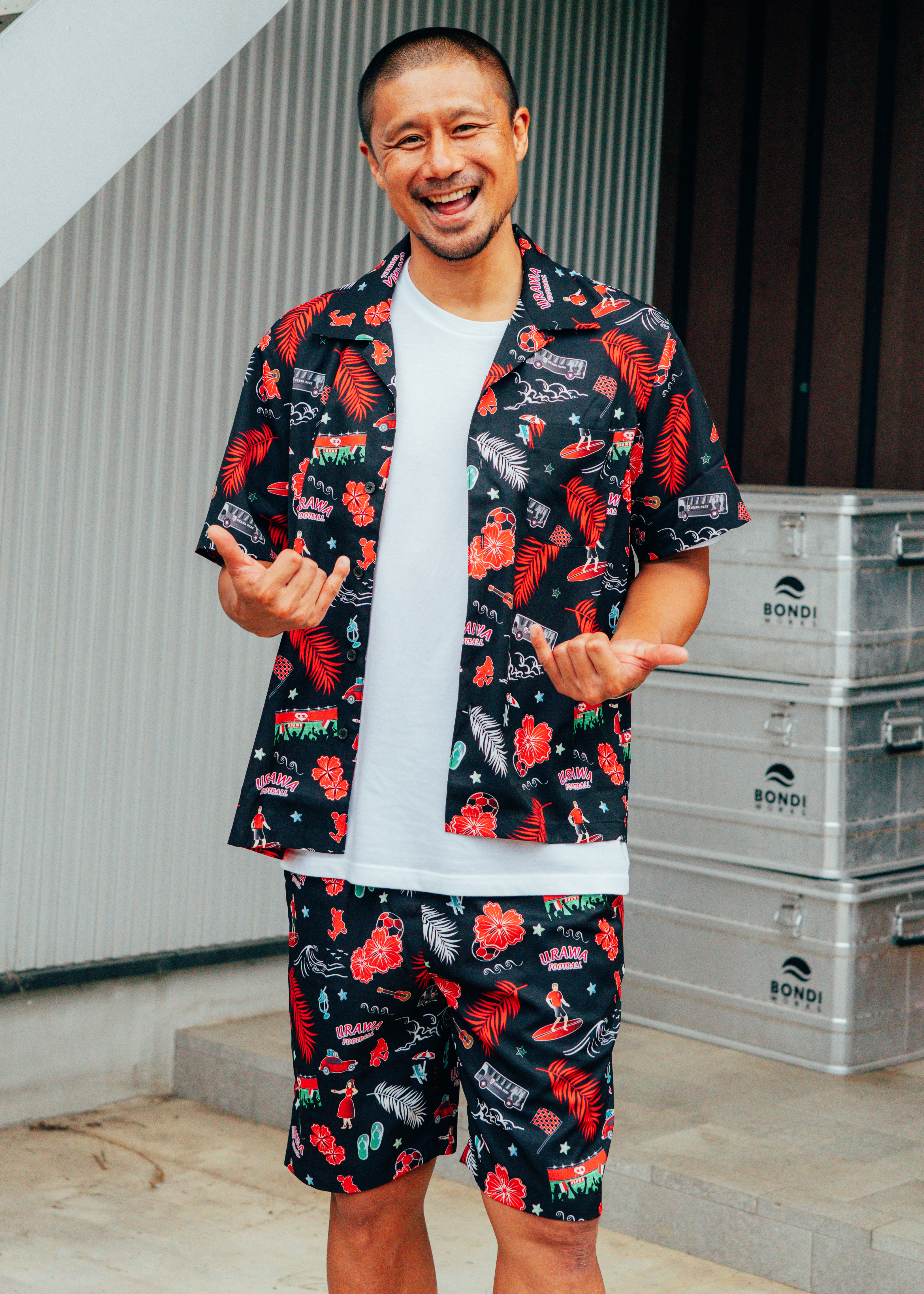 浦和レッズ　アロハシャツ、ショーツ上下セット　M URALOHA 1_uraloha.jpg