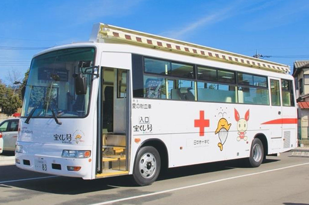 献血バス