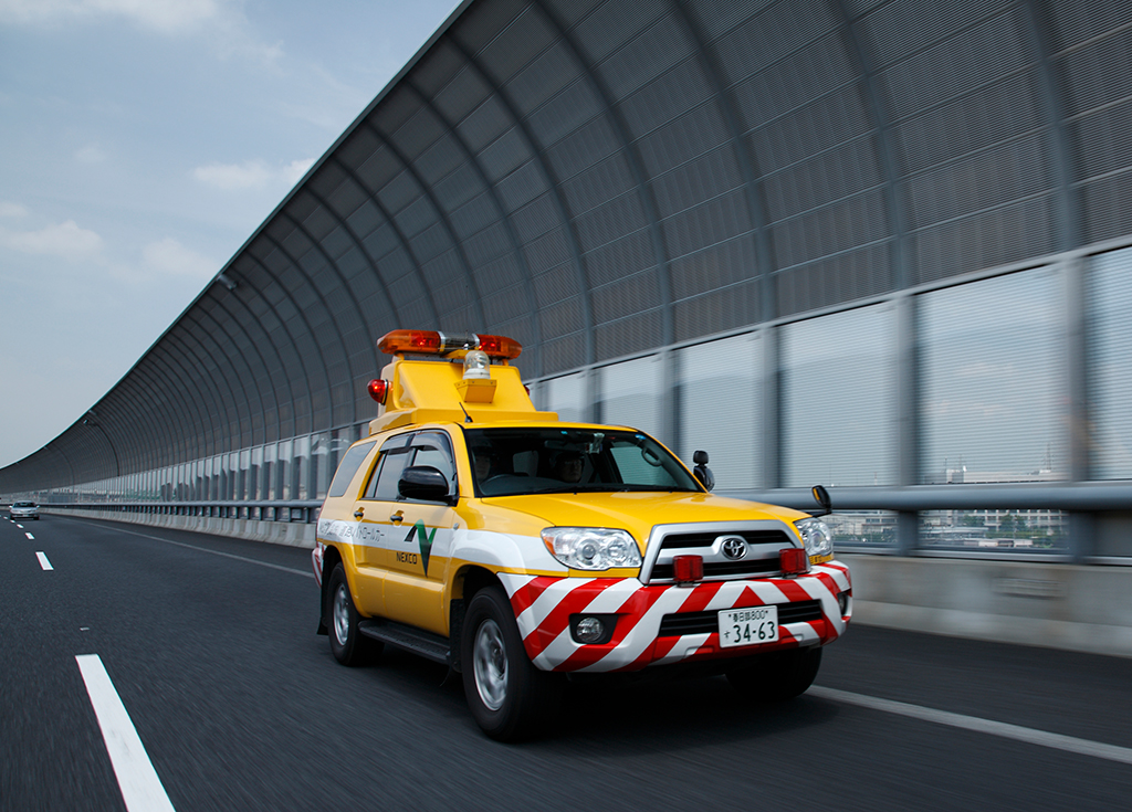 道路巡回車(黄パト)