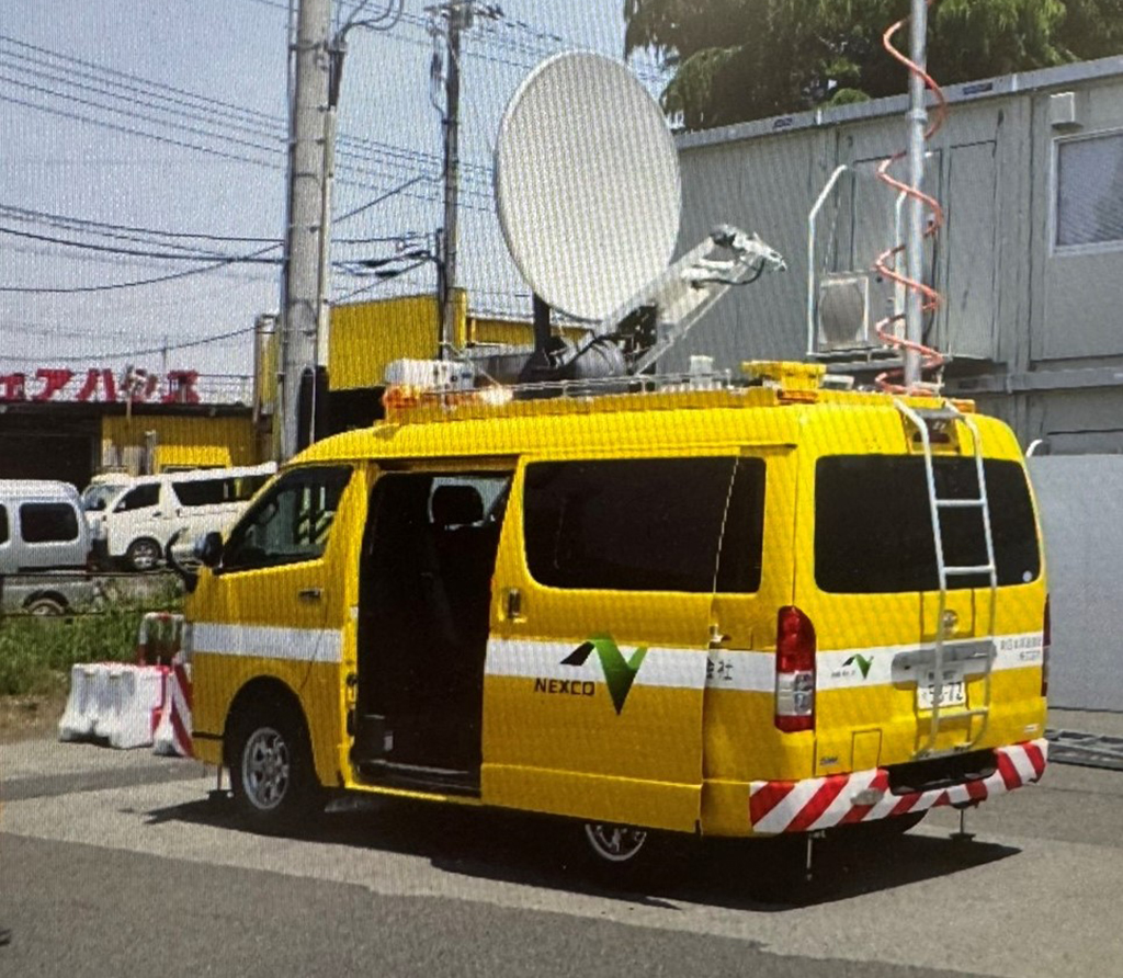 衛星車(えいせいしゃ)