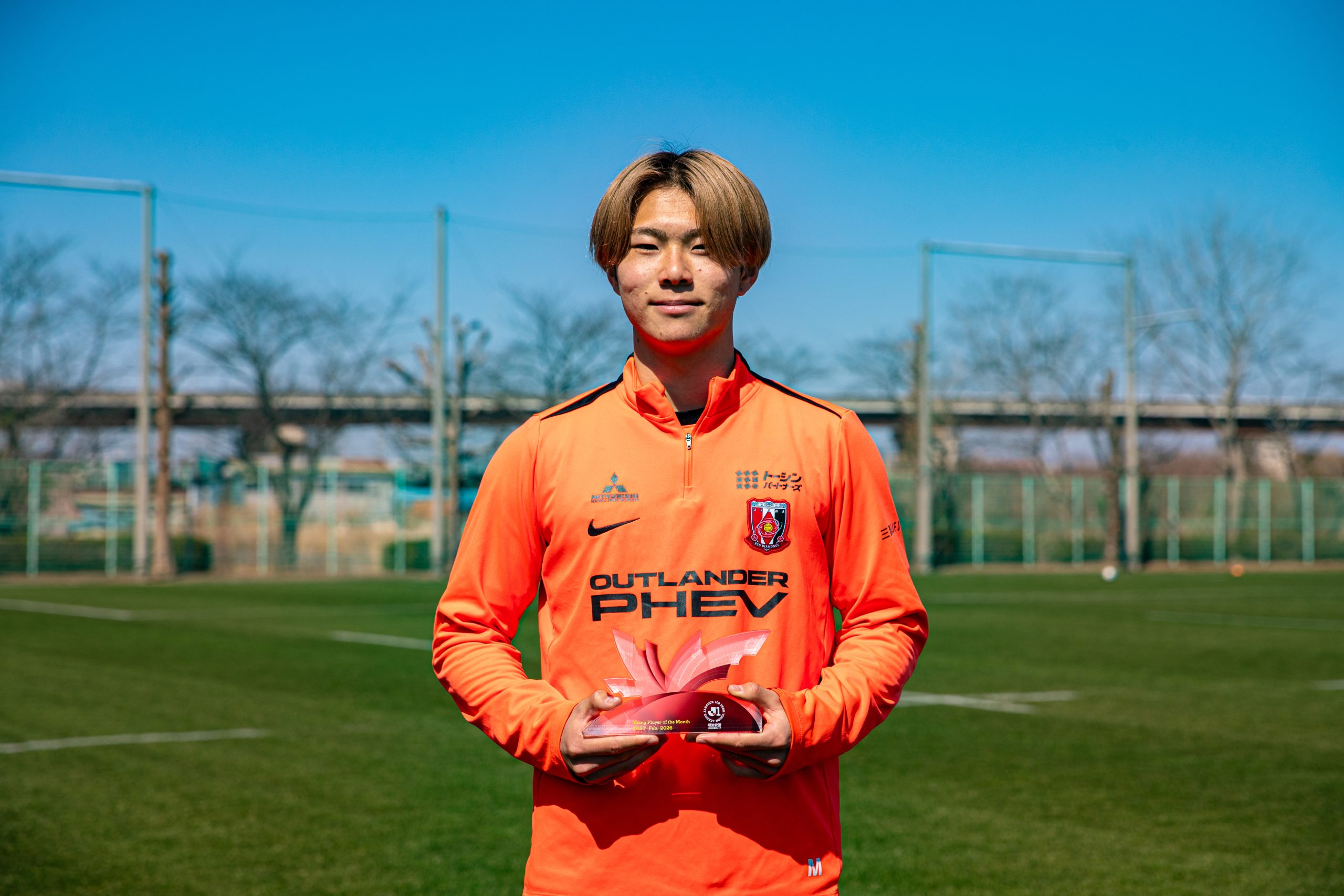 早川隼平「明治安田J1百年構想リーグEAST 月間ヤングプレーヤー賞(2月度)」受賞のお知らせ