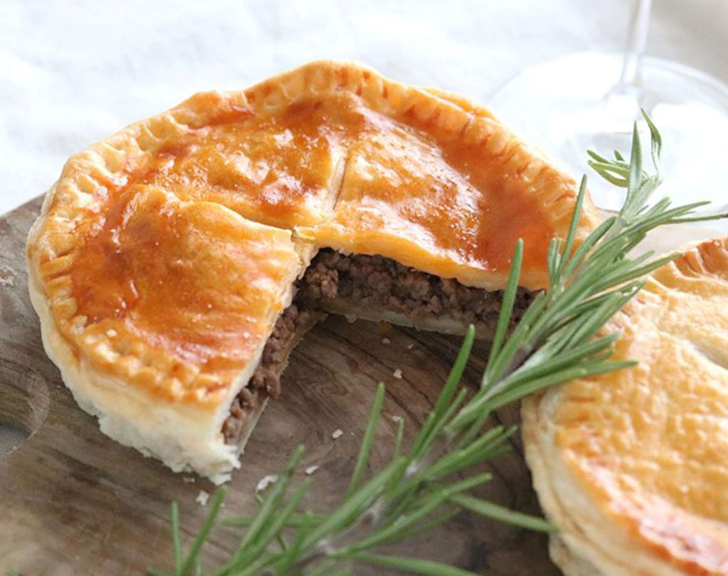 Red KITCHEN『ミートパイ』