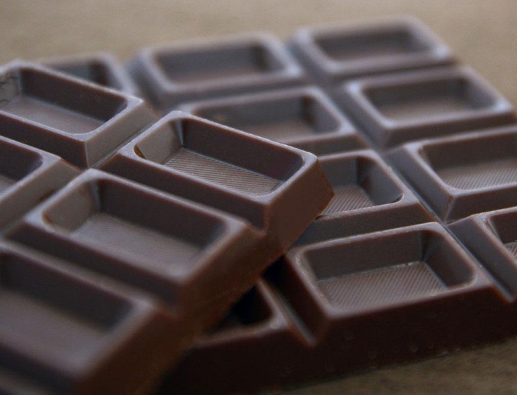 Red KITCHEN『ガーナ×コロンビアチョコ食べ比べ』