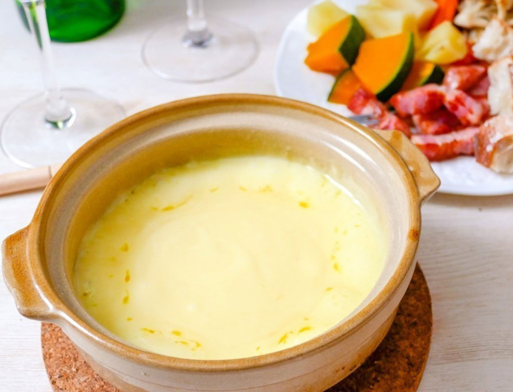 Red KITCHEN『チーズフォンデュ(風チュロス)』