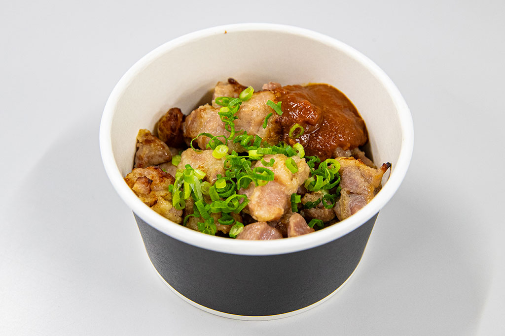 東松山辛味噌とコリコリ豚焼き