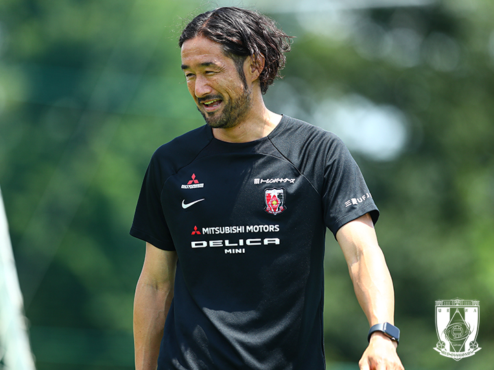 塩田仁史選手直筆サイン入りスパイク 250px-Hitoshi_Shiota_cropped.jpg